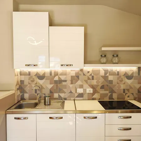 דירה Hostdomus - Casa Ariel