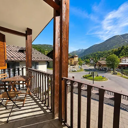 Hostdomus - Casa Ariel Appartement *