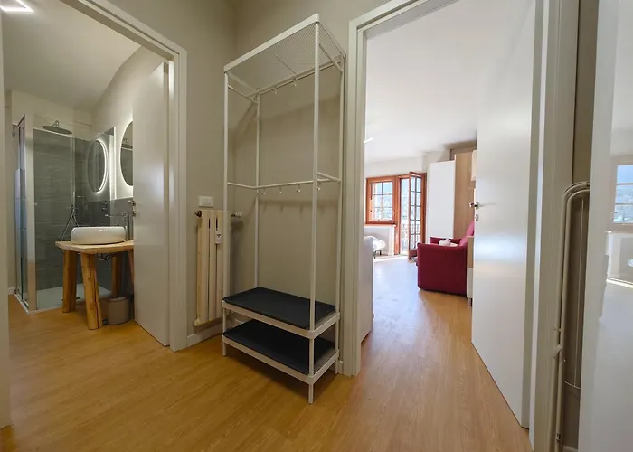 Appartamento Hostdomus - Casa Ariel