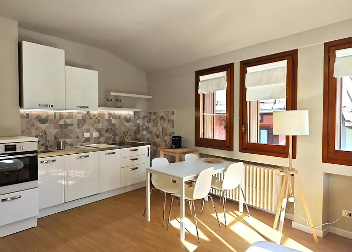 Hostdomus - Casa Ariel *