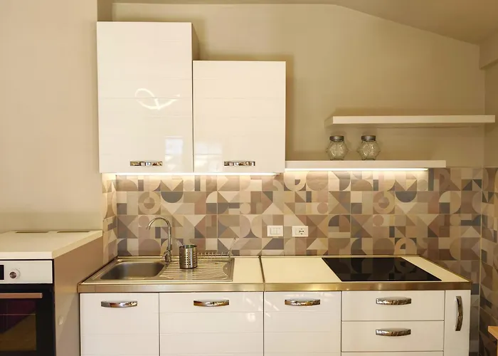 Appartamento Hostdomus - Casa Ariel